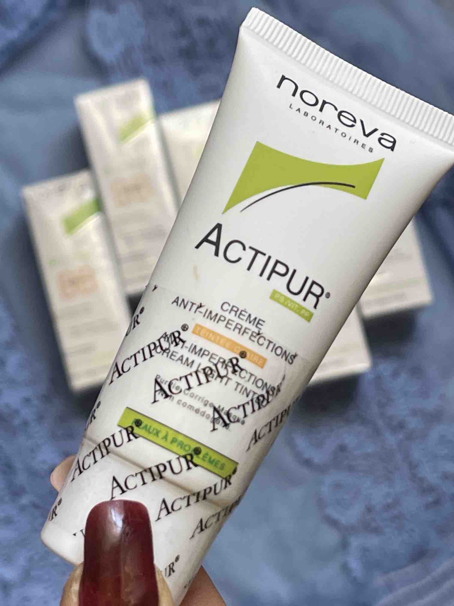 کرمپودر فول کاور بی بی کرم نوا