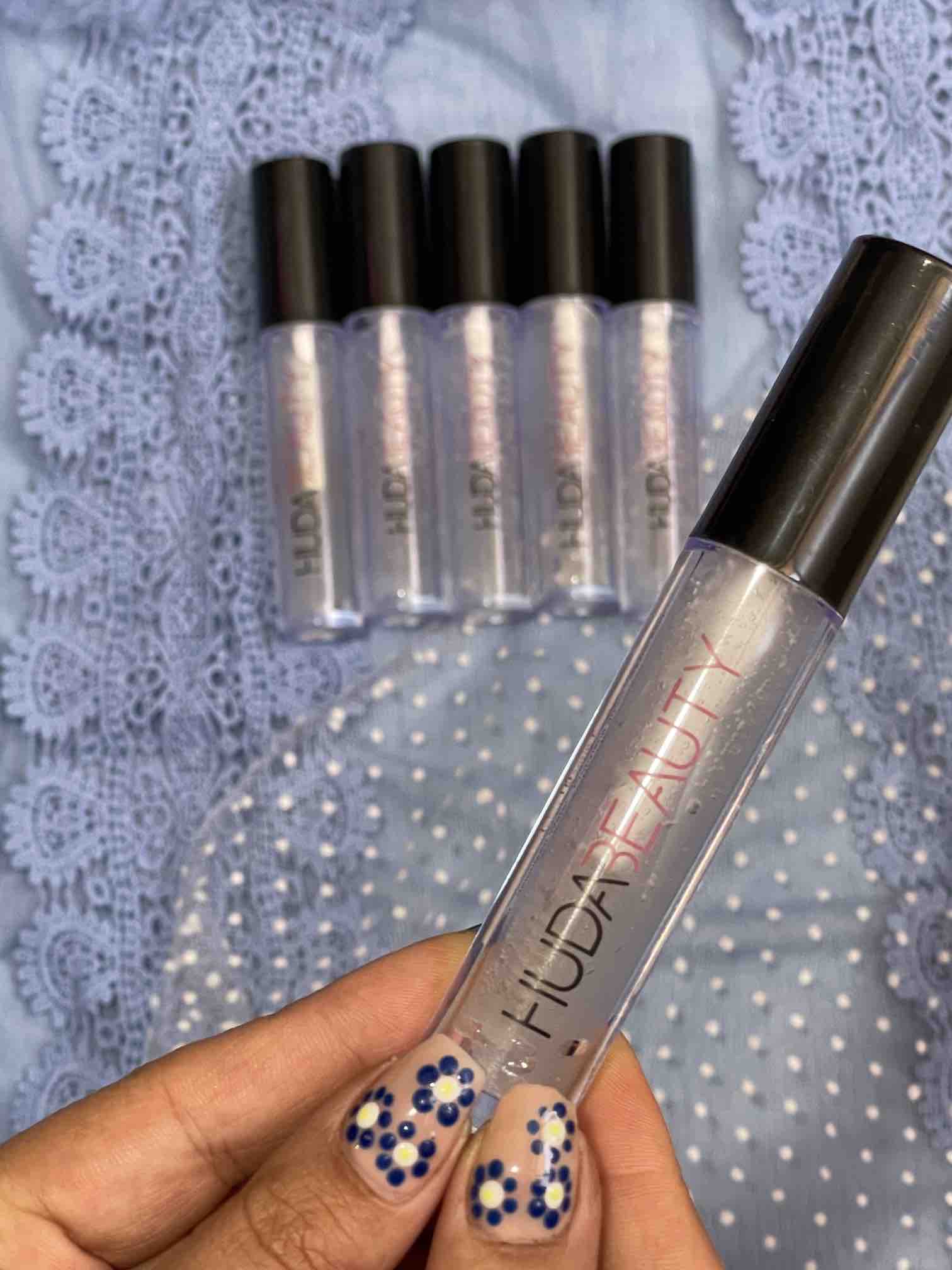 ژل لیفت ابرو قوی  مارک هدی بیوتی حاوی ویتامین E